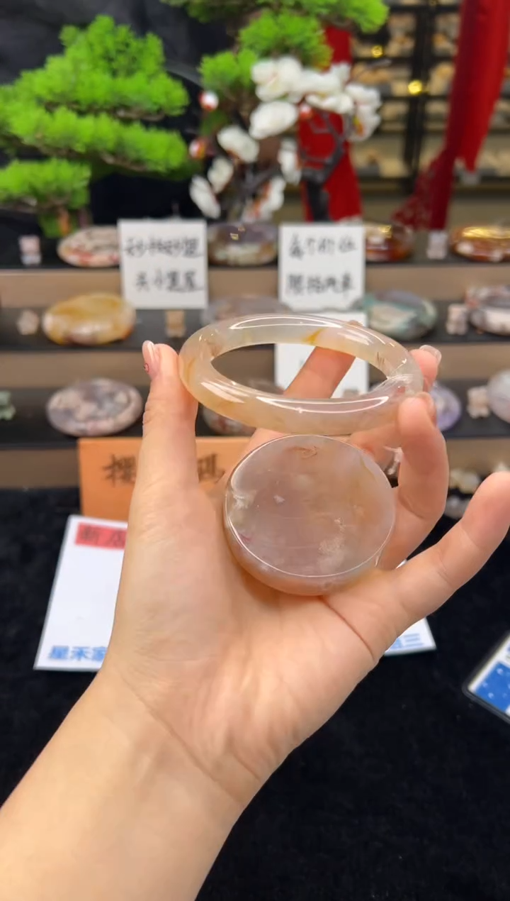 【闪购商品】石英质玉未镶嵌手镯57圈口（赠送镯心）11167