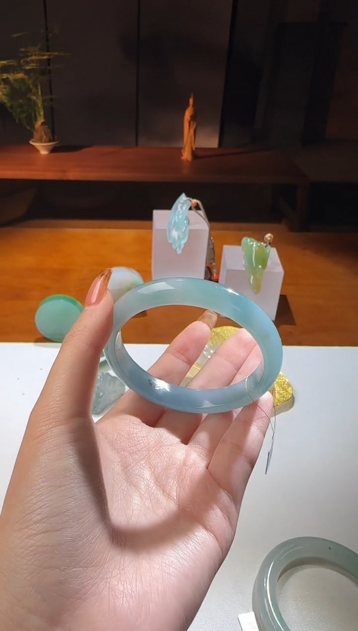 翡翠未镶嵌手镯【鑫鑫】