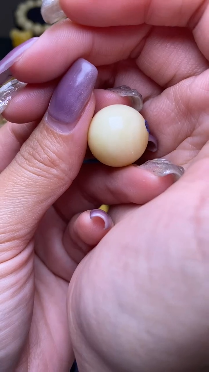【闪购商品】琥珀裸石未镶嵌葵.105