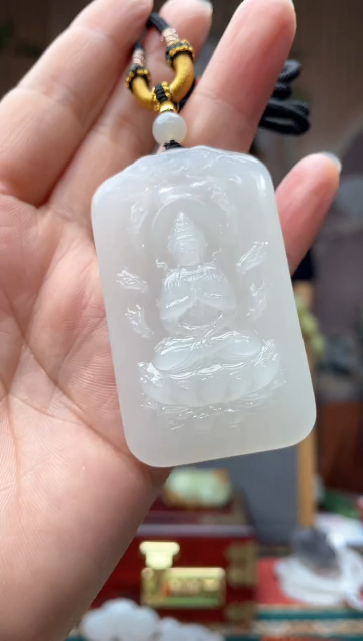 和田玉未镶嵌颈饰拍一发一