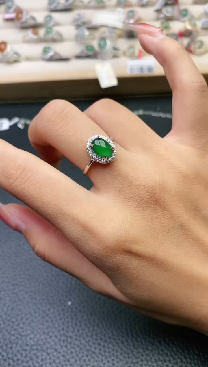 【闪购商品】翡翠戒指银S925镶嵌1111