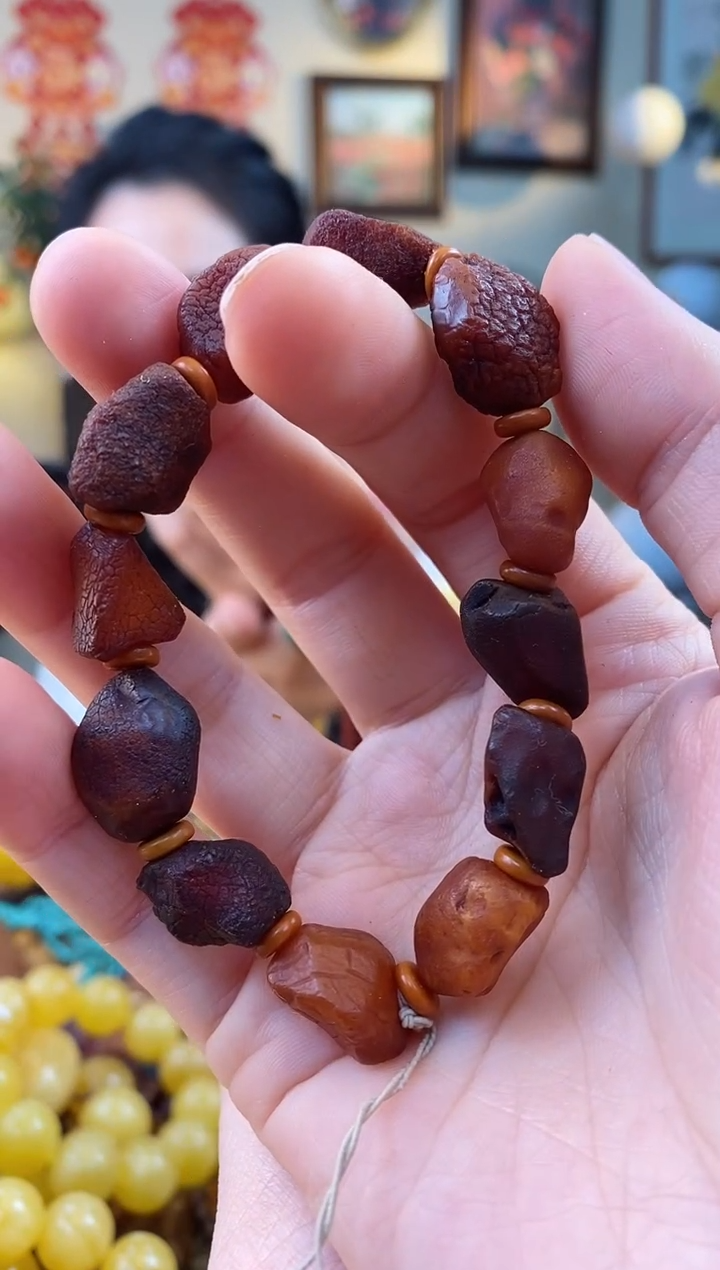 【闪购商品】琥珀手串未镶嵌手串
