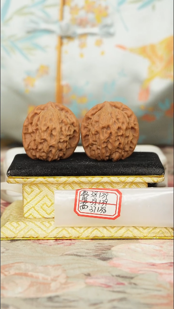 【闪购商品】文玩核桃把件非嫁接北京