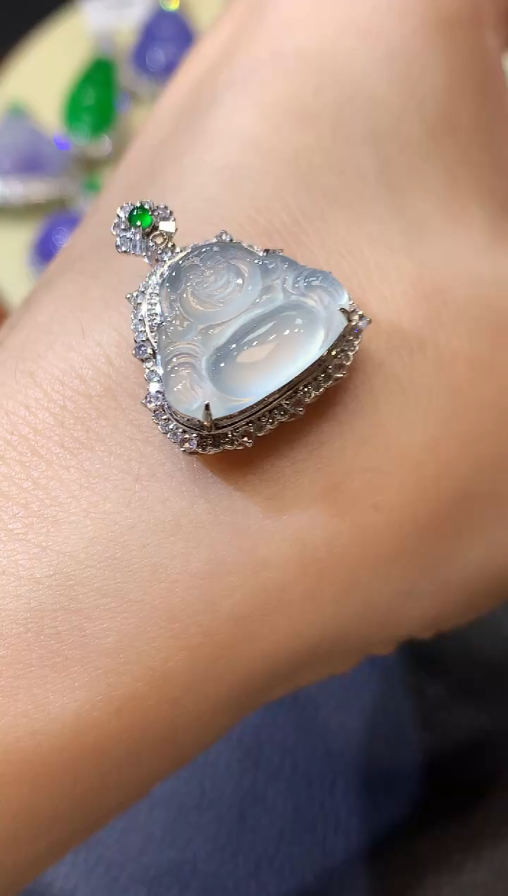 【闪购商品】翡翠吊坠(不含链)18K金镶嵌C5