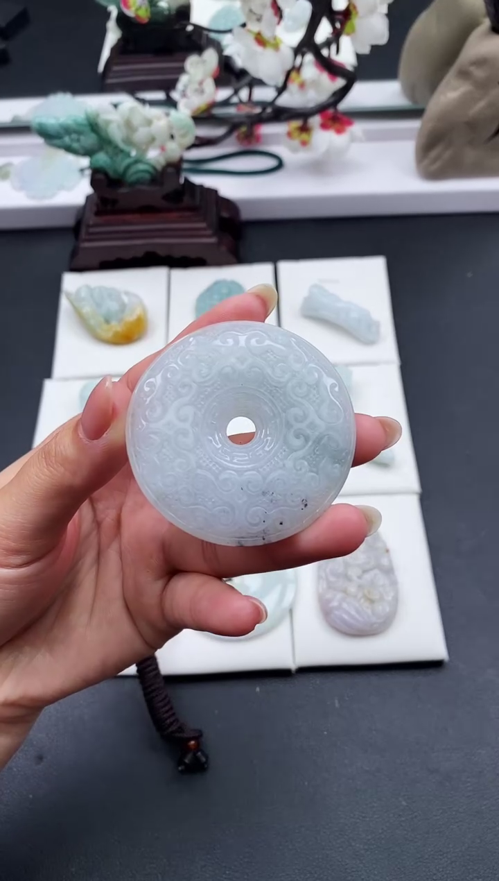 【闪购商品】翡翠颈饰未镶嵌天然缅甸A货翡翠