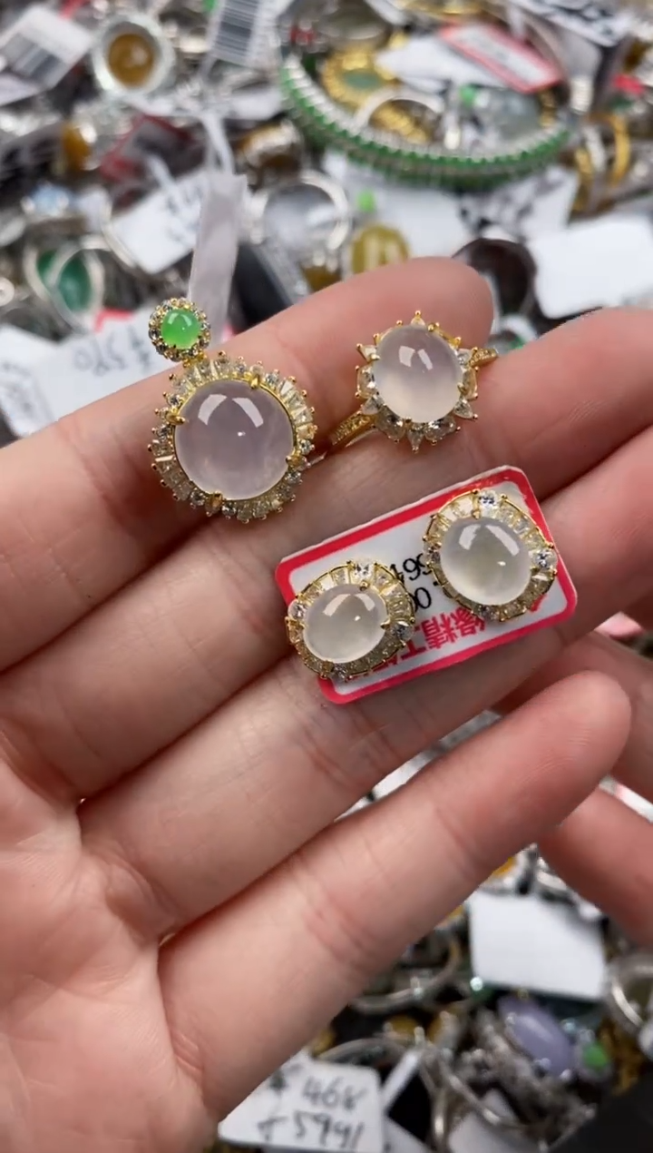 银S925镶嵌戒指翡翠888      7