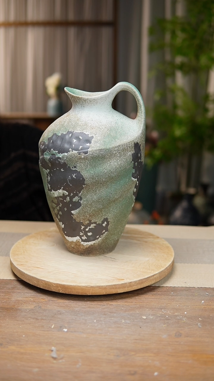 【闪购商品】陶瓷  花器诧寂复古绿奶壶