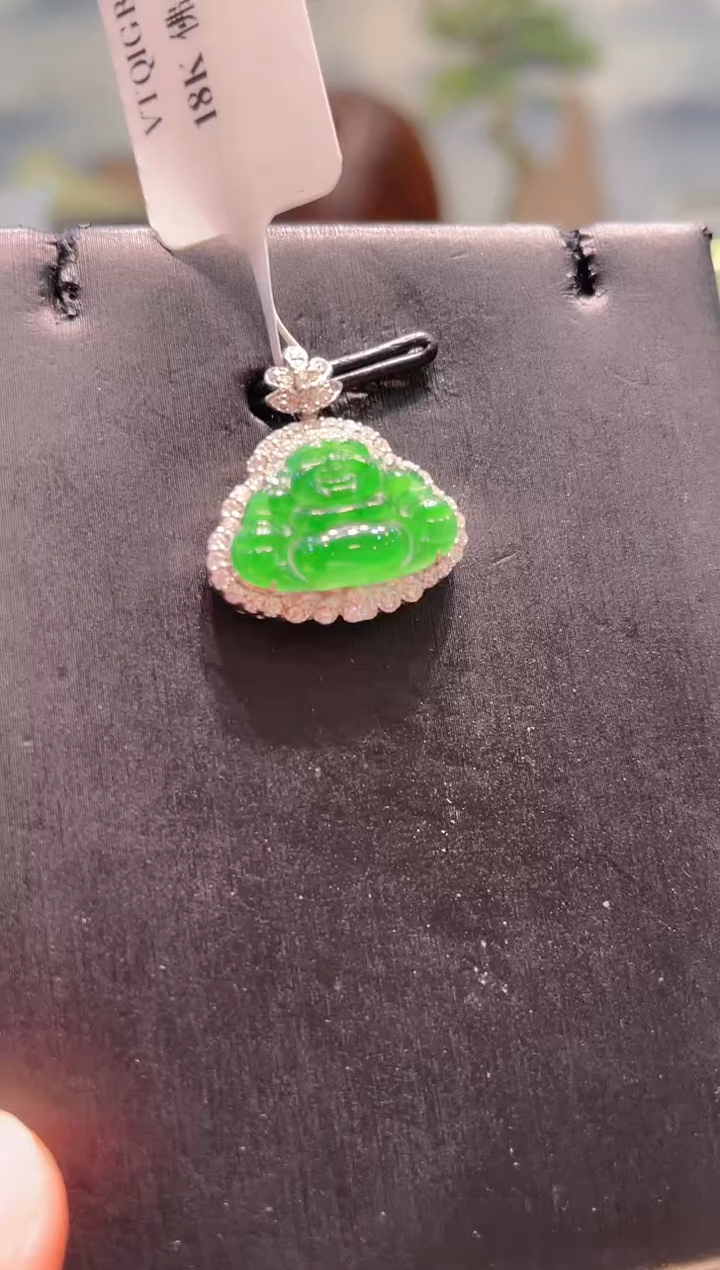 【闪购商品】翡翠颈饰18K金镶嵌A50天然A货翡翠