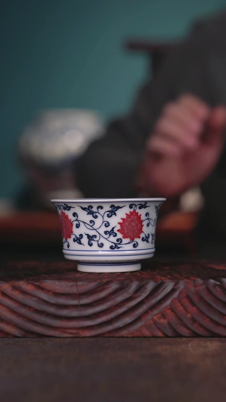 【闪购商品】阳春白雪釉里红就是好