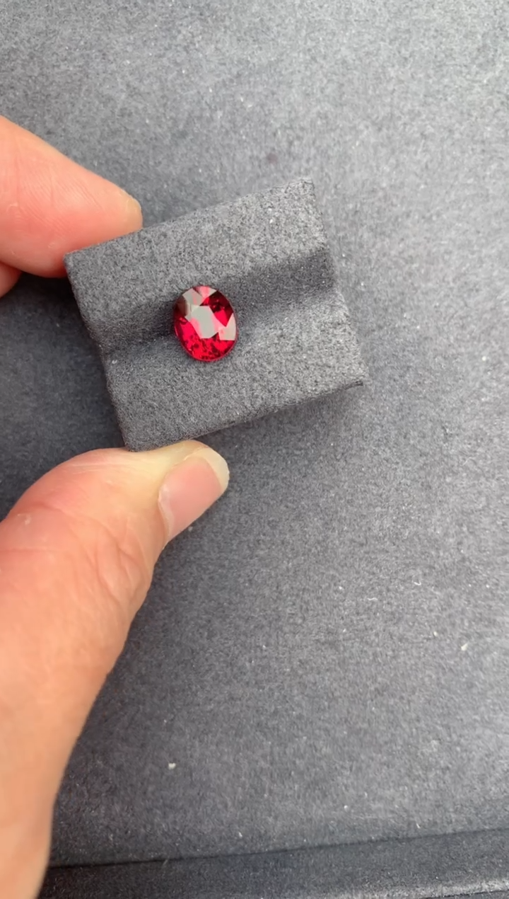 【闪购商品】碧玺裸石未镶嵌1.7ct卢比莱