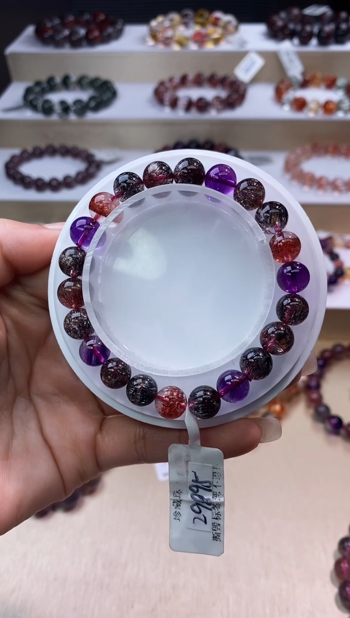 【闪购商品】水晶手链未镶嵌黑加仑超七8m+