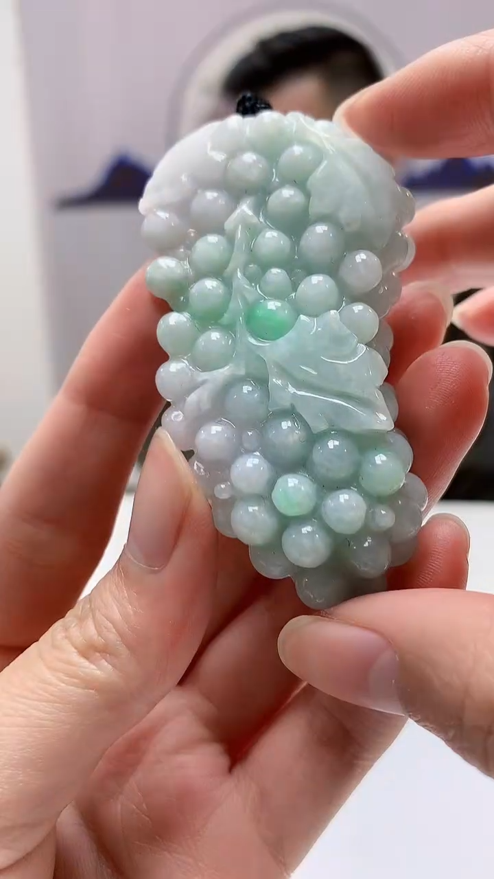 【闪购商品】定制翡翠未镶嵌5152zm-毛货挂件葡萄69