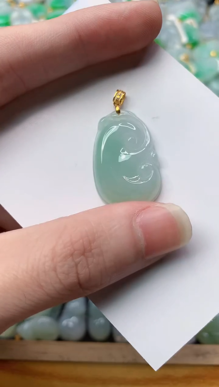 【闪购商品】翡翠颈饰18K金镶嵌75..........