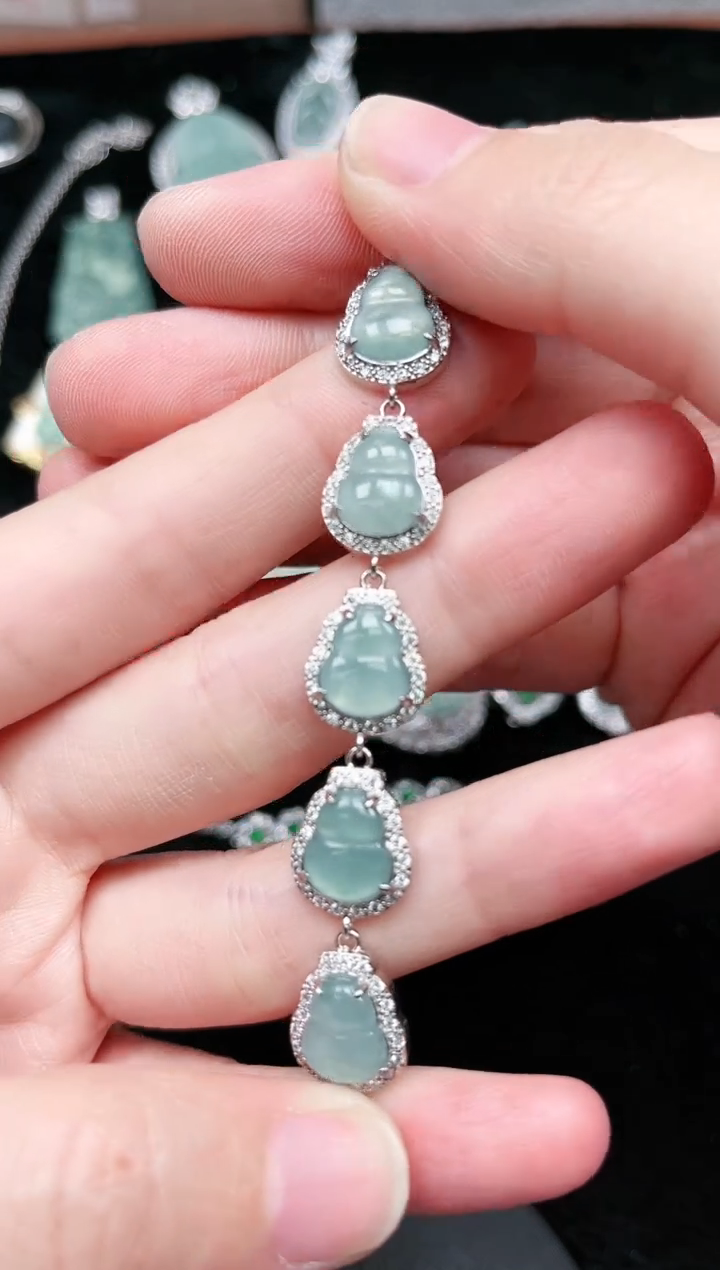 【闪购商品】翡翠颈饰未镶嵌373赠皮绳