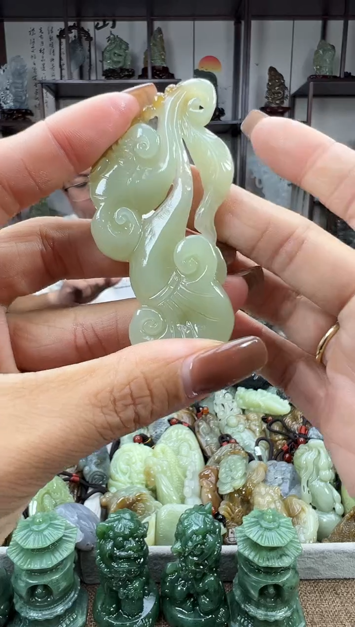 未镶嵌和田玉把件1