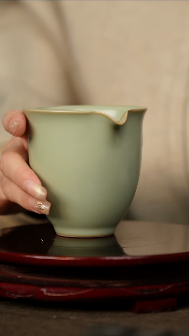 微瑕 粉青公道杯 