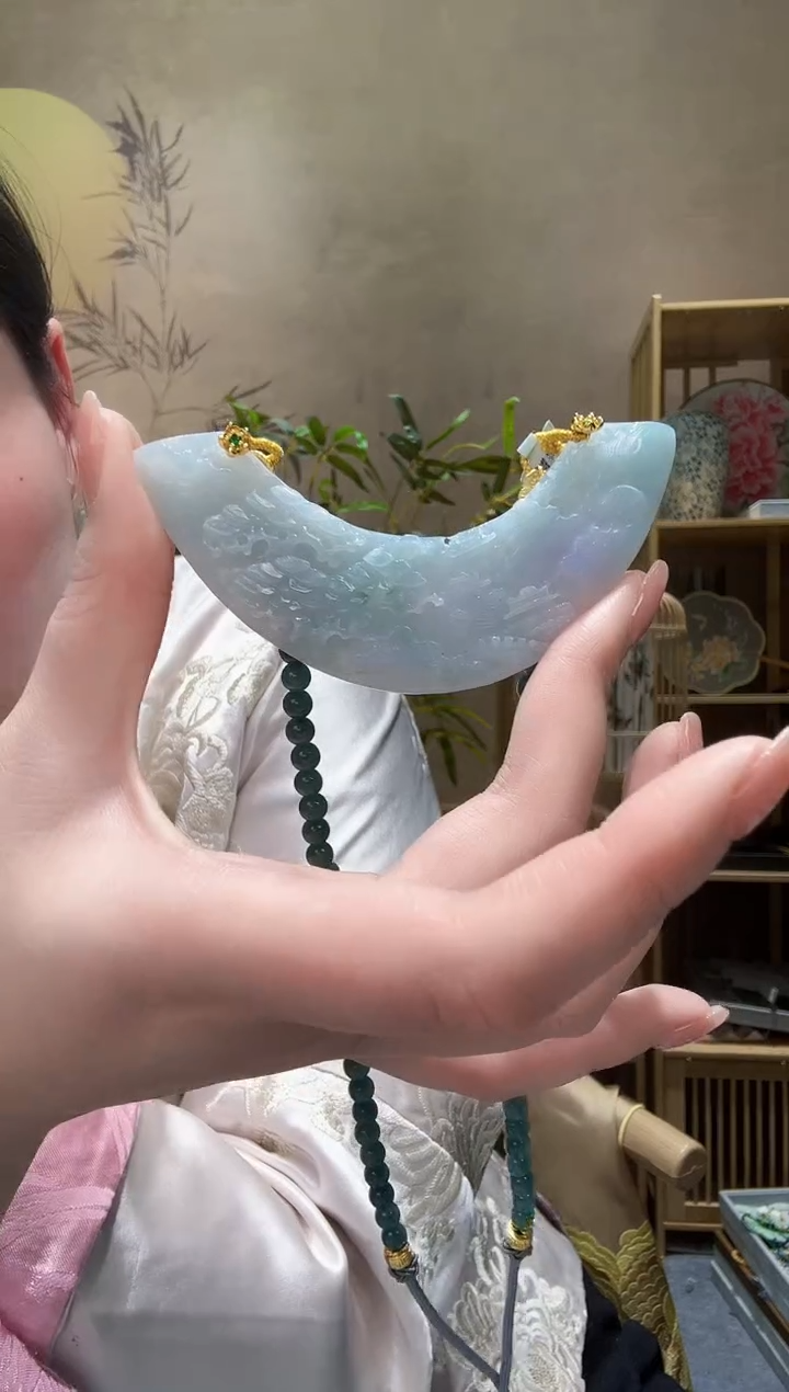 【闪购商品】翡翠颈饰未镶嵌吊坠