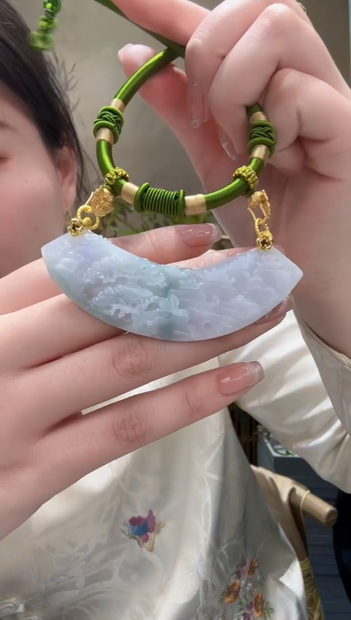 【闪购商品】翡翠颈饰未镶嵌吊坠