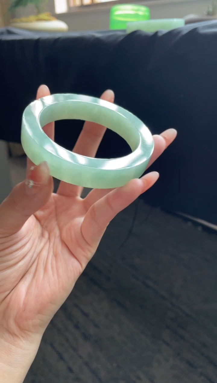 【闪购商品】定制翡翠手镯未镶嵌手镯DDH/发一件
