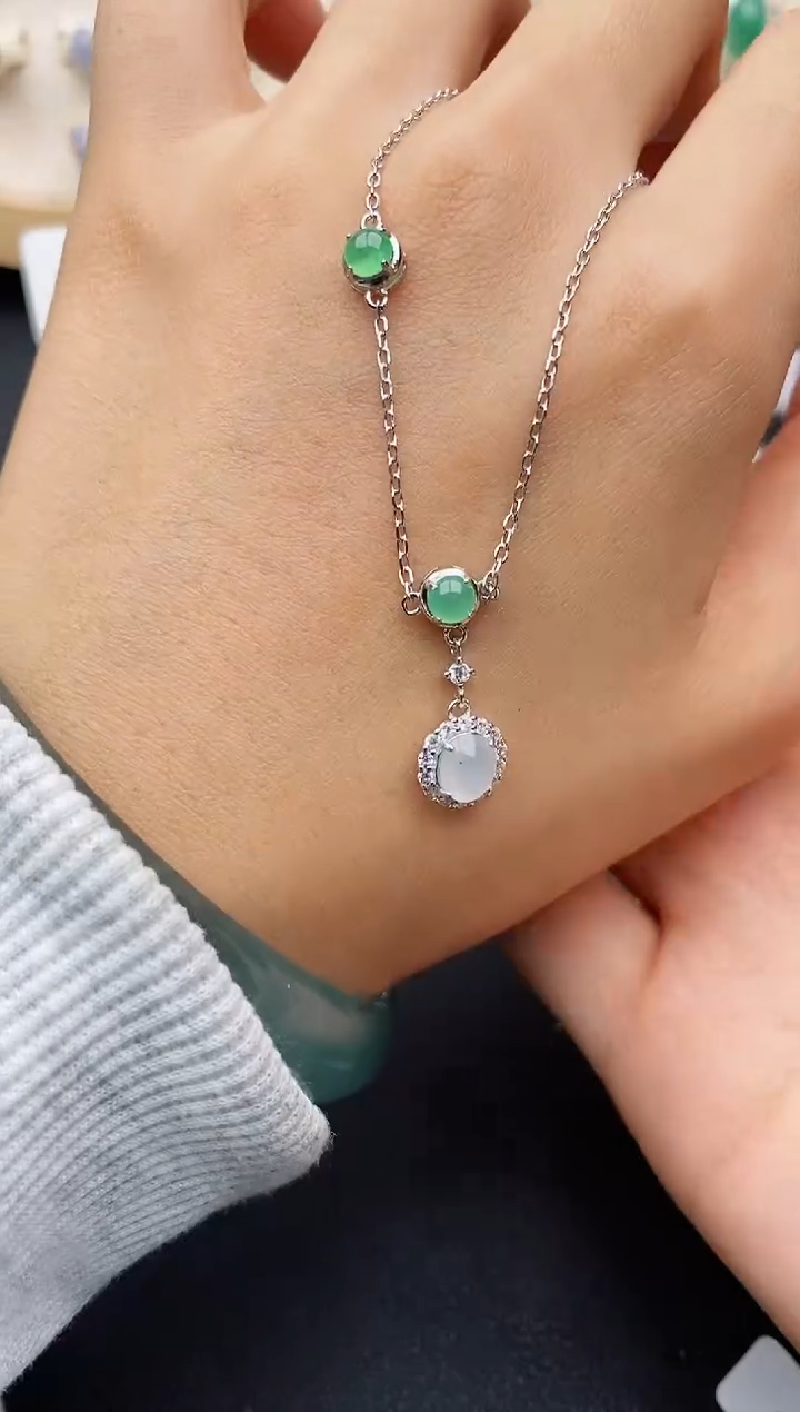 【闪购商品】翡翠颈饰银S925镶嵌缅甸翡翠