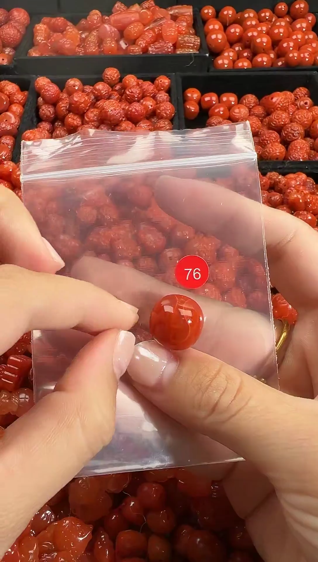 颈饰未镶嵌南红玛瑙1