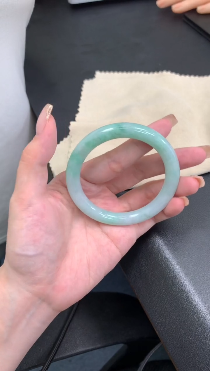 定制翡翠未镶嵌模式推广期48小时鉴赏期