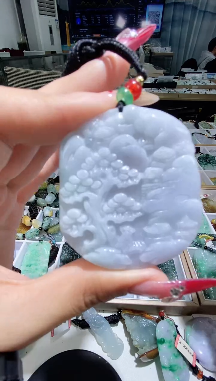 【闪购商品】翡翠颈饰未镶嵌天然缅甸翡翠A货未镶嵌