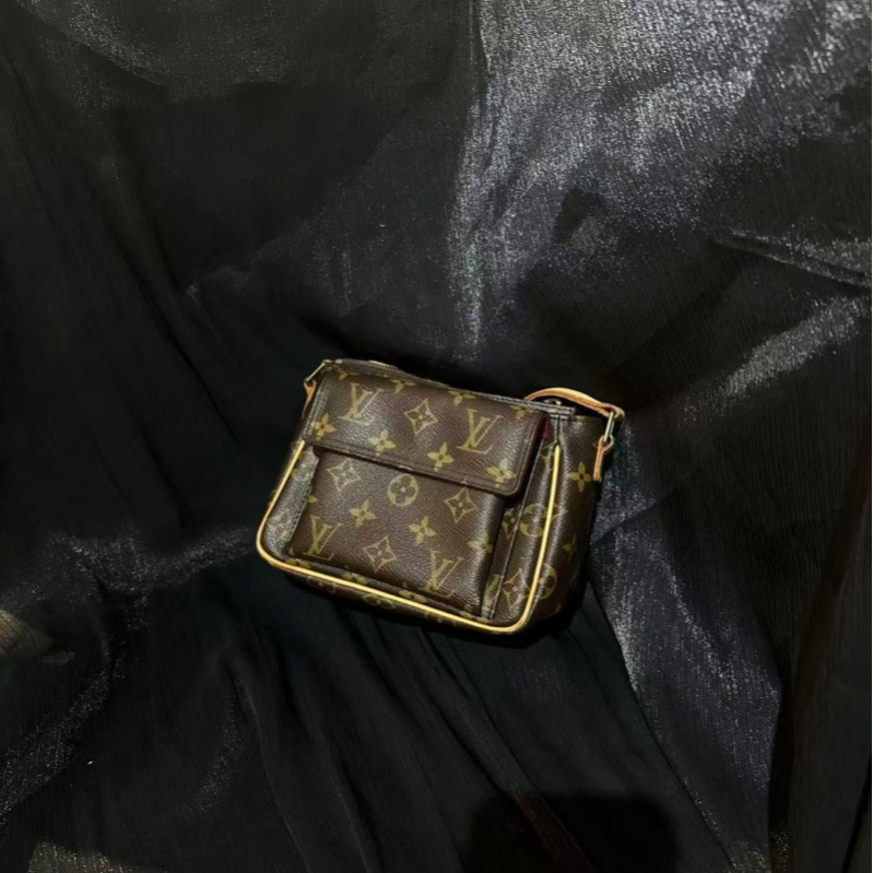 95新 LouisVuitton/路易威登 乱乱子中古/女士/手提包/105559