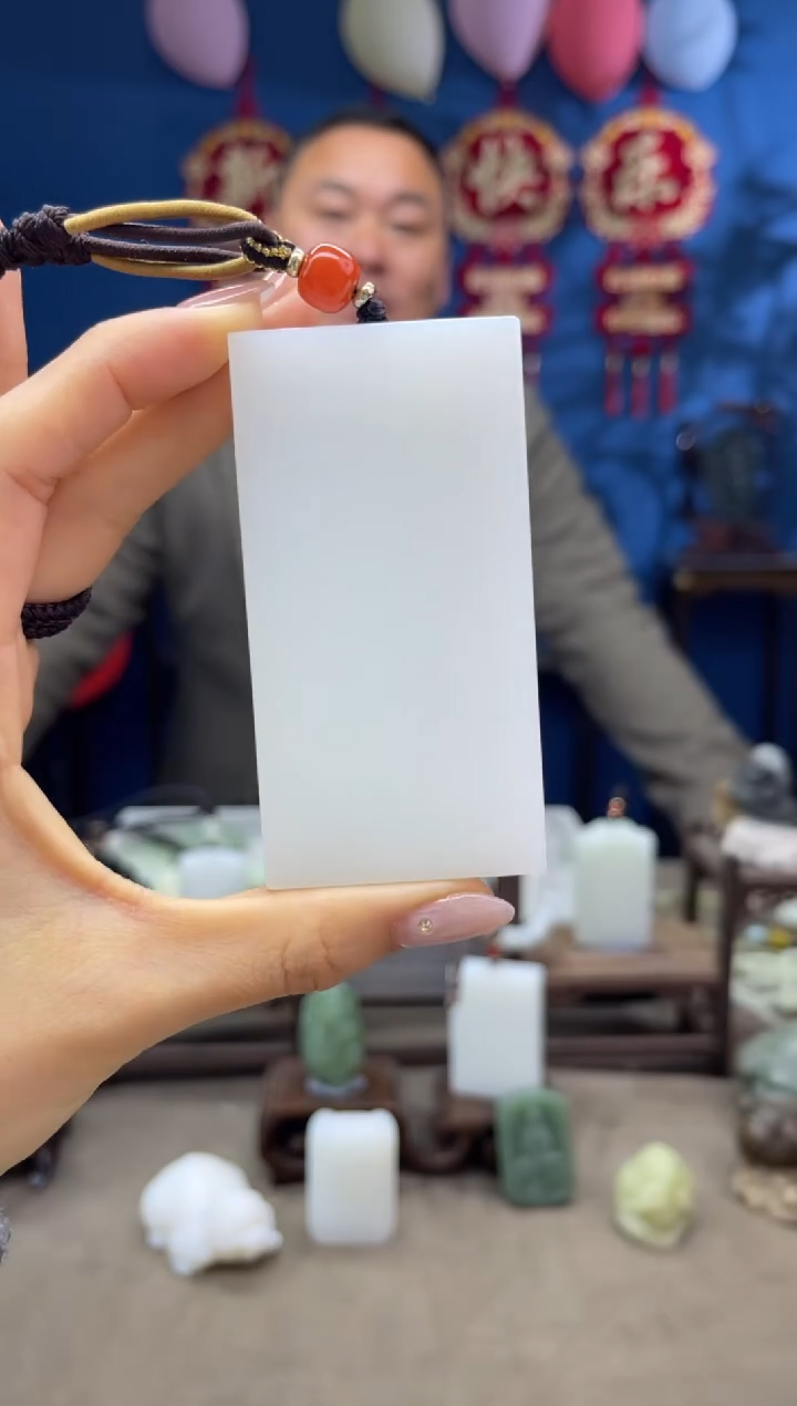 【闪购商品】和田玉颈饰未镶嵌1