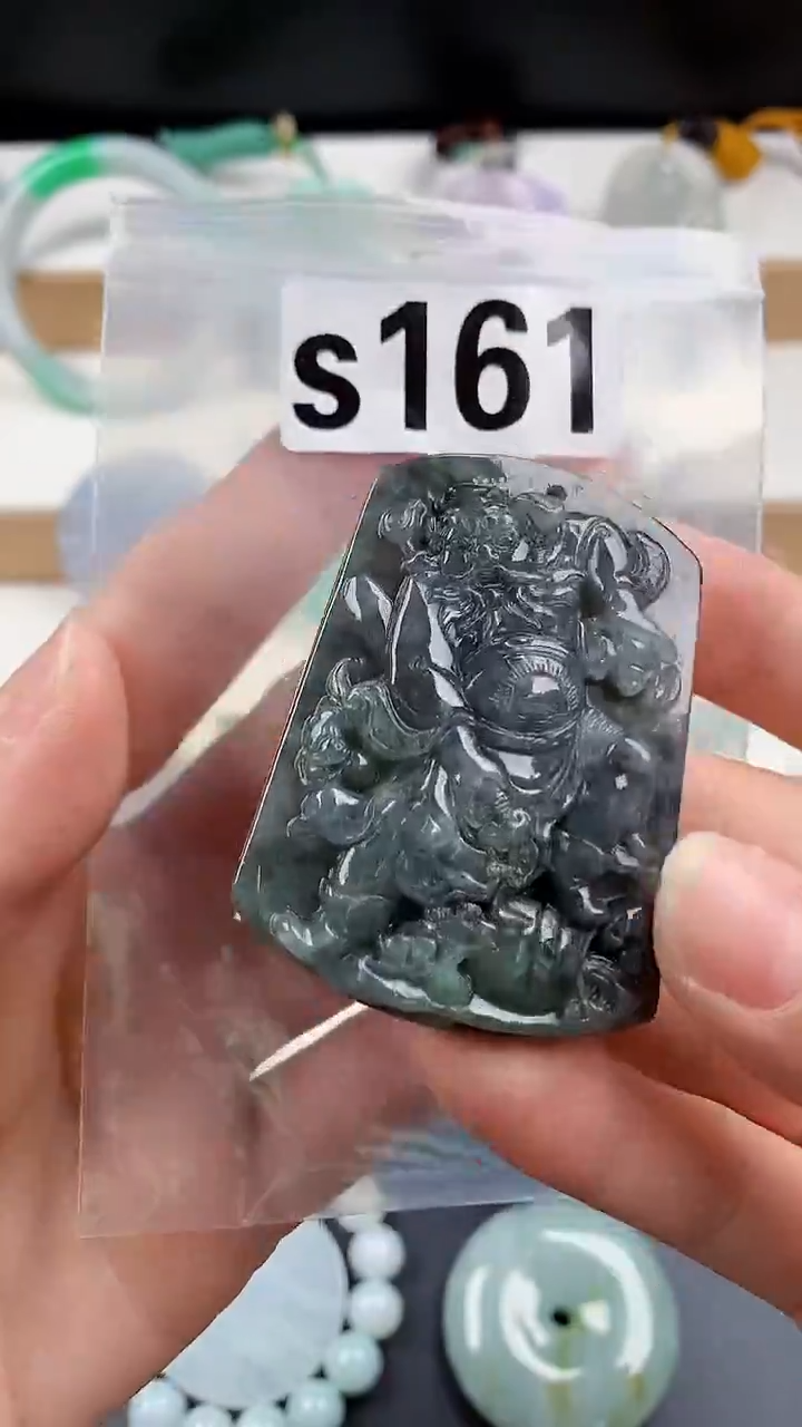 颈饰未镶嵌翡翠天然翡翠吊坠挂件