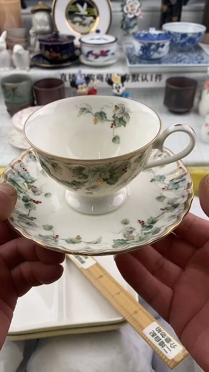 瓷片瓷片      123      