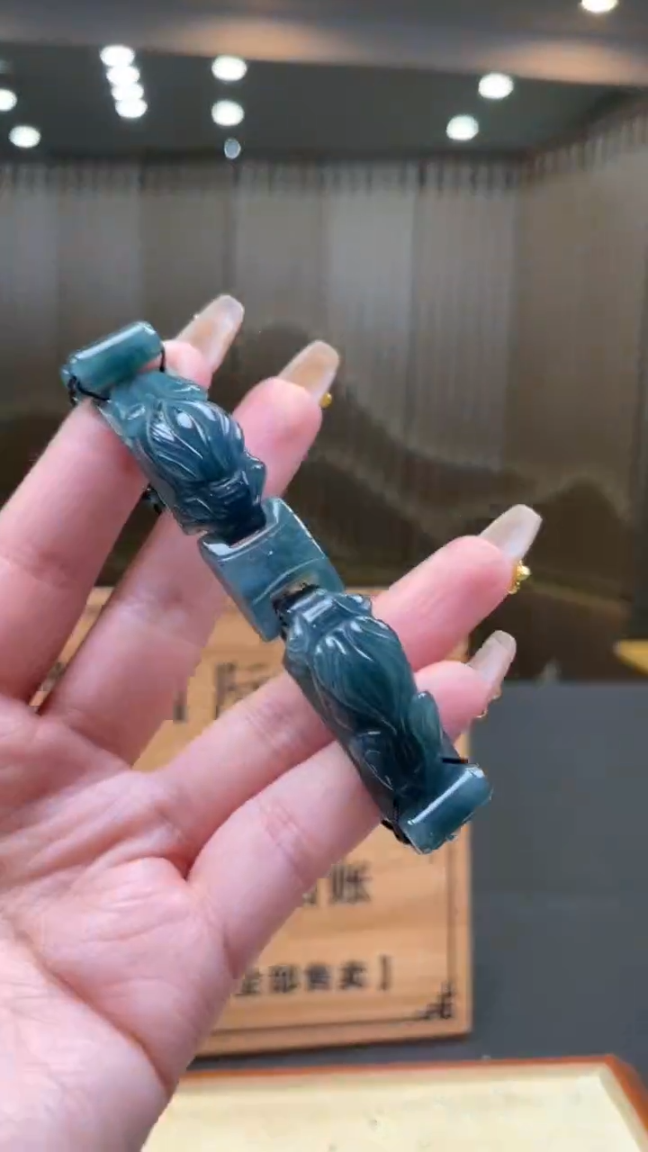【闪购商品】定制翡翠未镶嵌       *537