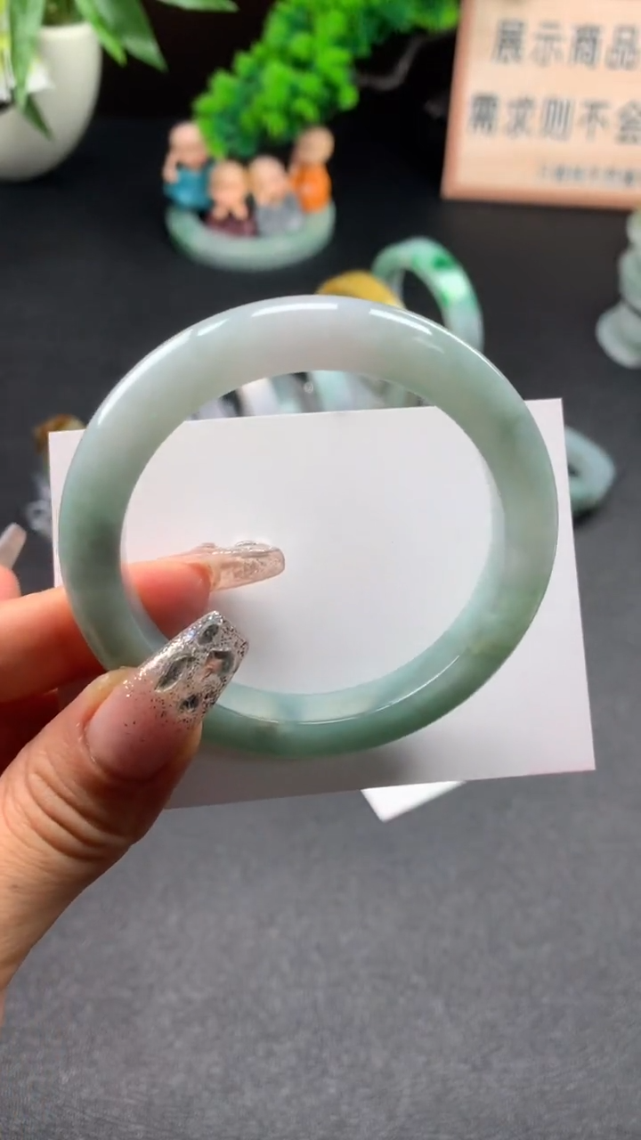 未镶嵌手镯翡翠55泥鳅背