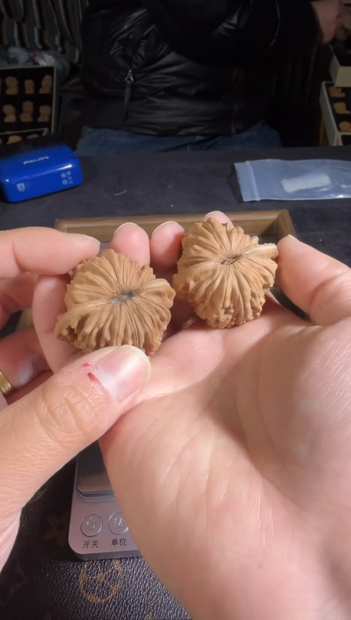 吊坠文玩核桃43尺全品四座楼