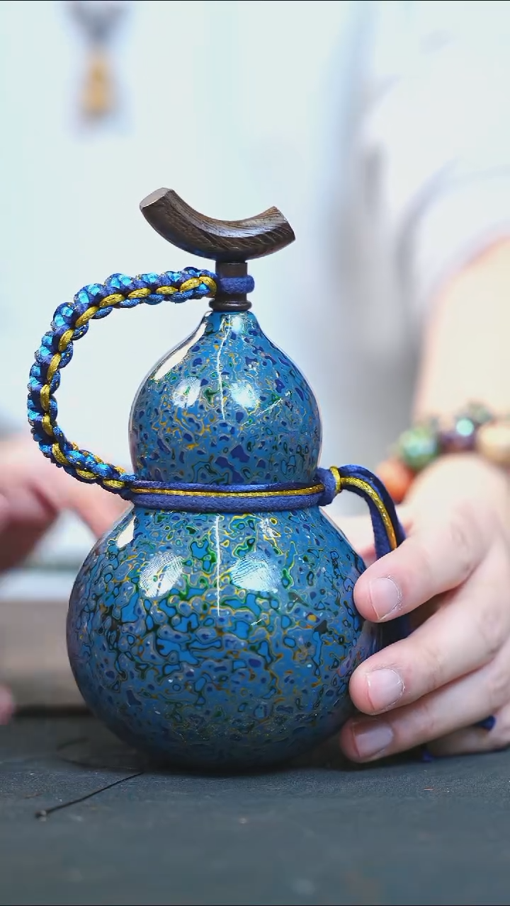 【闪购商品】RU236漆艺酒葫芦不包手串及旋转底座