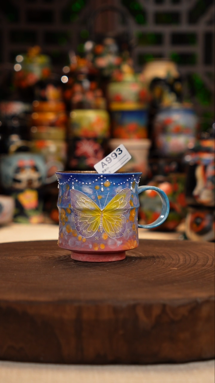 油画   手绘釉下彩杯子993