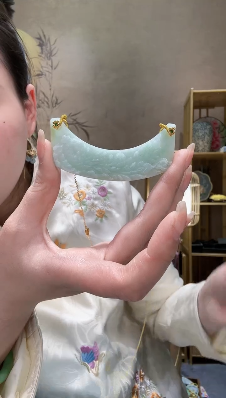 【闪购商品】翡翠颈饰未镶嵌吊坠