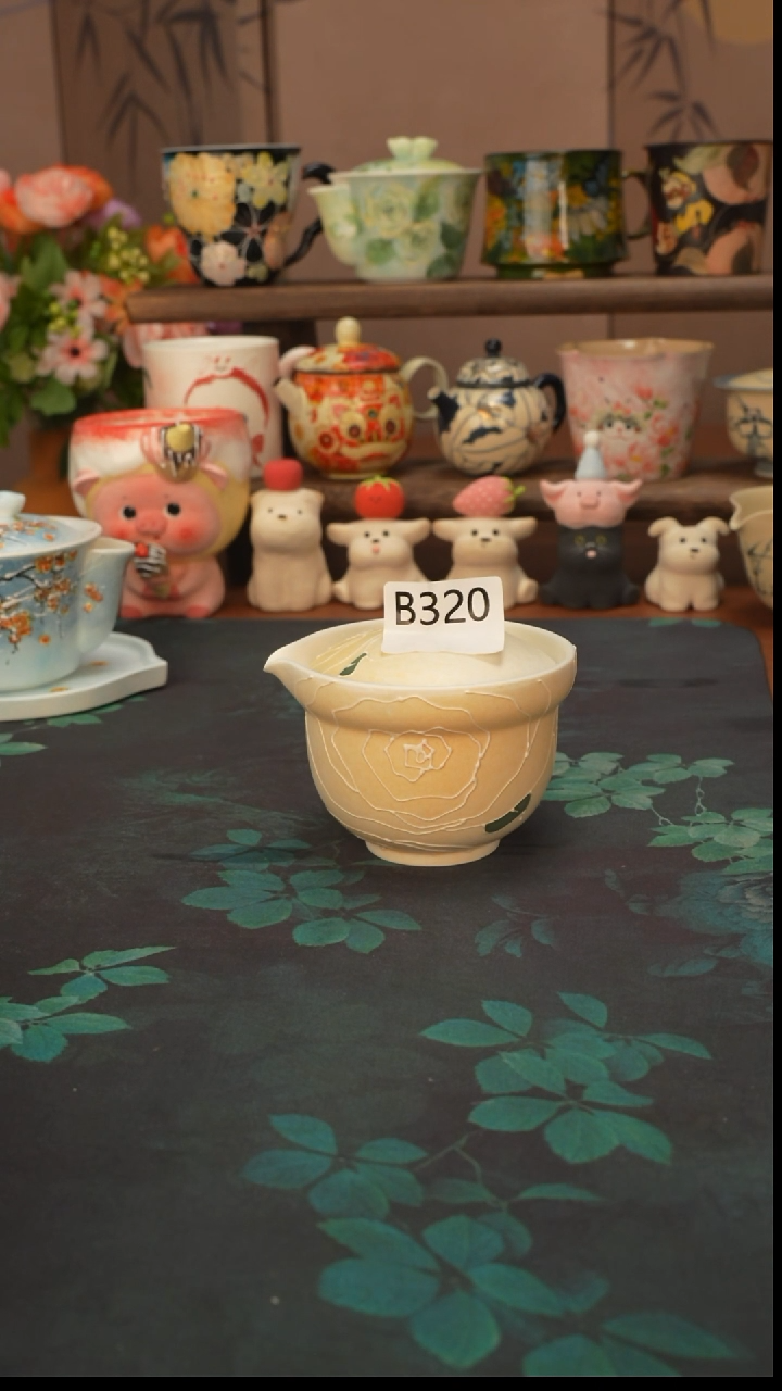 壹心 仙女黄玫瑰宝瓶320