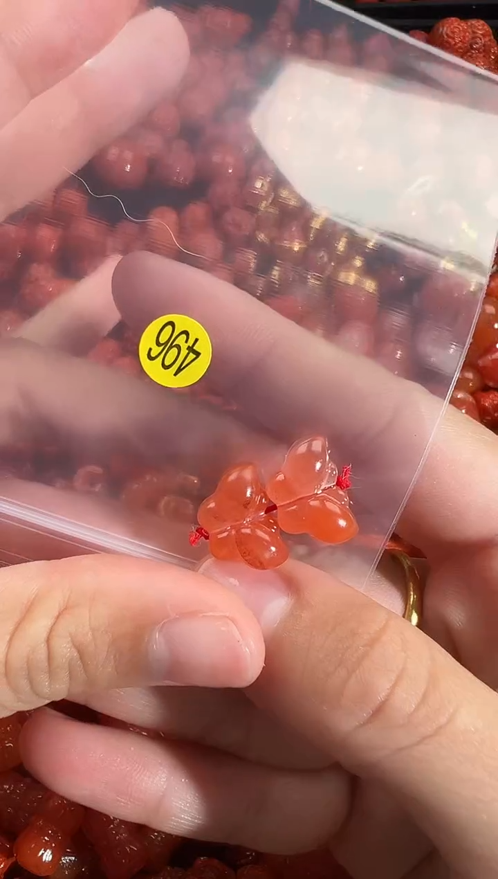 颈饰未镶嵌南红玛瑙1