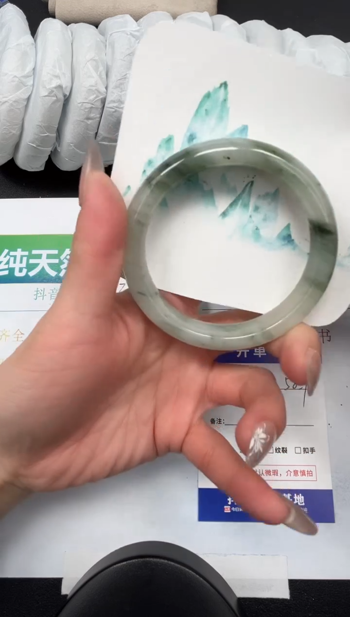 【闪购商品】石英质玉手镯未镶嵌337-58.9