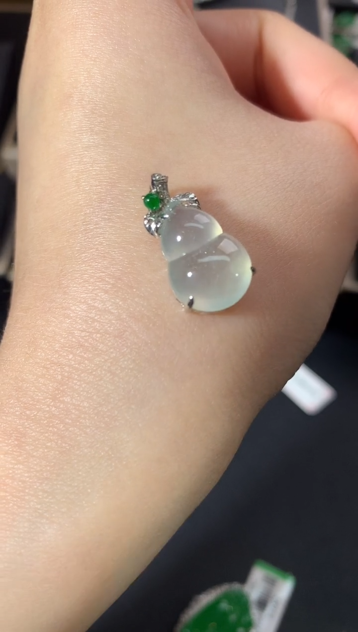 【闪购商品】翡翠吊坠(不含链)18K金镶嵌A283多样性发一件|1999