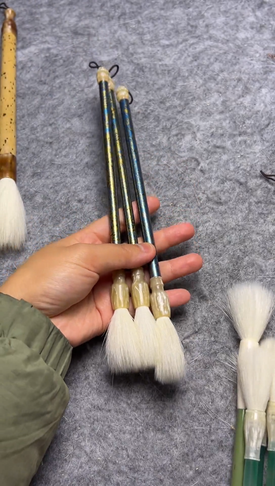 羊毫毛笔 3支 出锋4.0cm 杆如图所示 仅限清水试笔