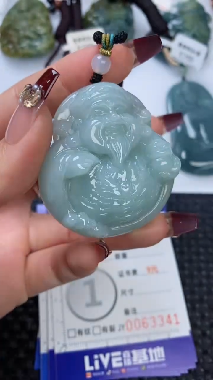 【闪购商品】翡翠颈饰未镶嵌1111111111111111