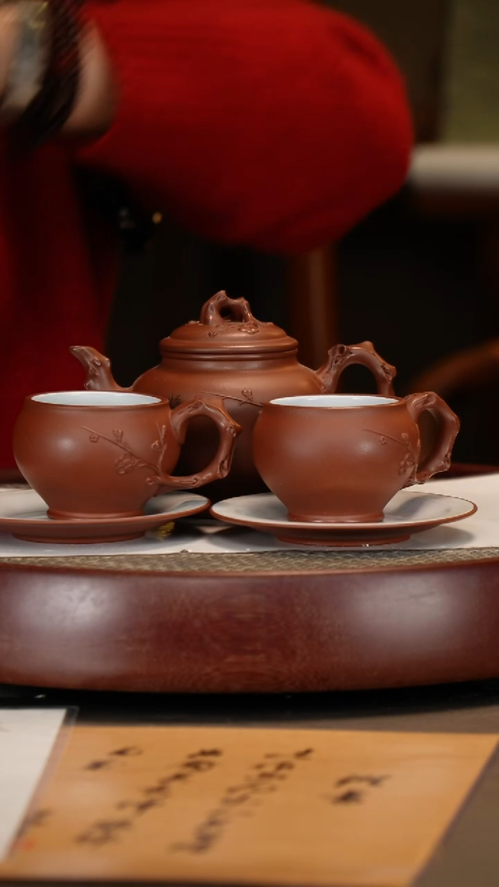 【闪购商品】紫砂茶壶【顾顺娣】底槽清 梅报春 280cc