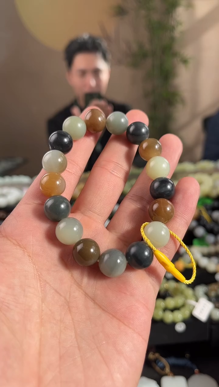 【闪购商品】和田玉手串未镶嵌若羌楼兰三色手串卡12微色差
