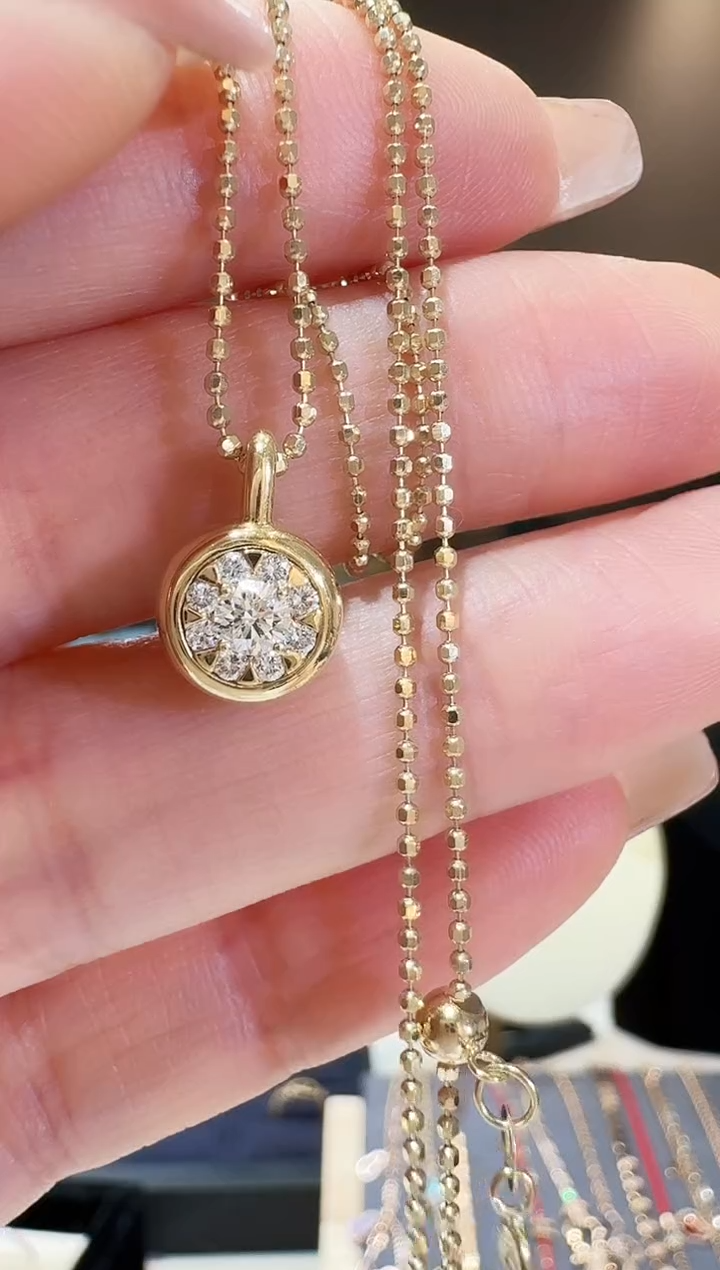 【闪购商品】钻石单吊坠18K金镶嵌大泡泡单吊坠不含链k黄