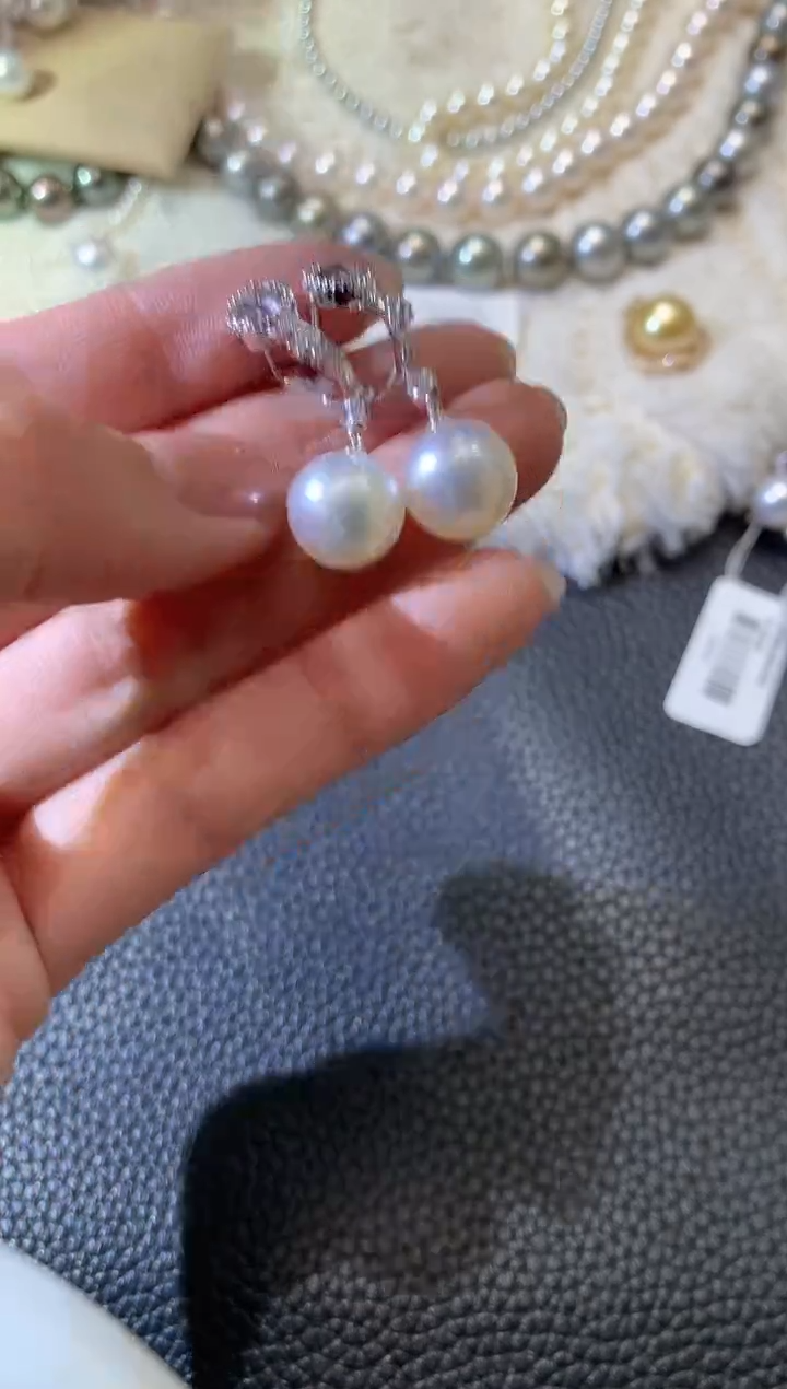 【闪购商品】海水珍珠耳饰18K金镶嵌D76