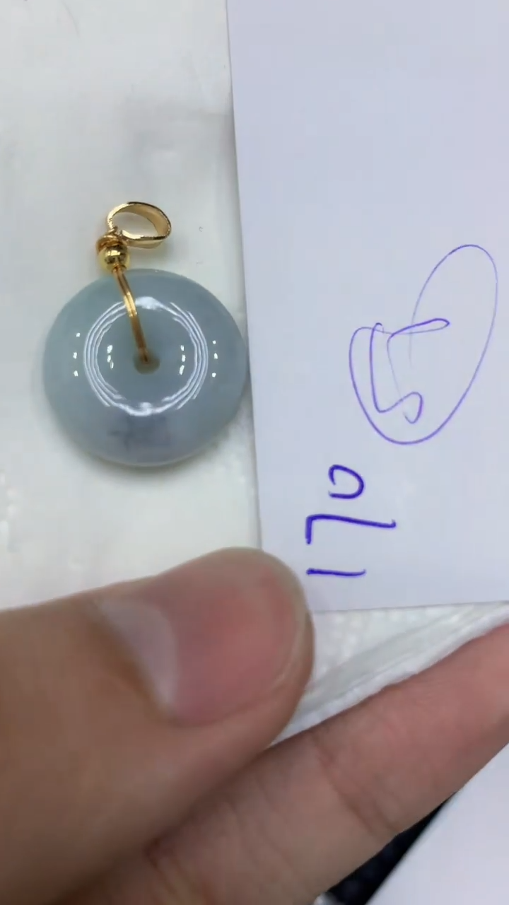 颈饰未镶嵌翡翠缅甸A货翡翠