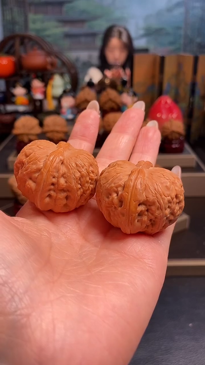 【闪购商品】文玩核桃吊坠F787平谷元宝40