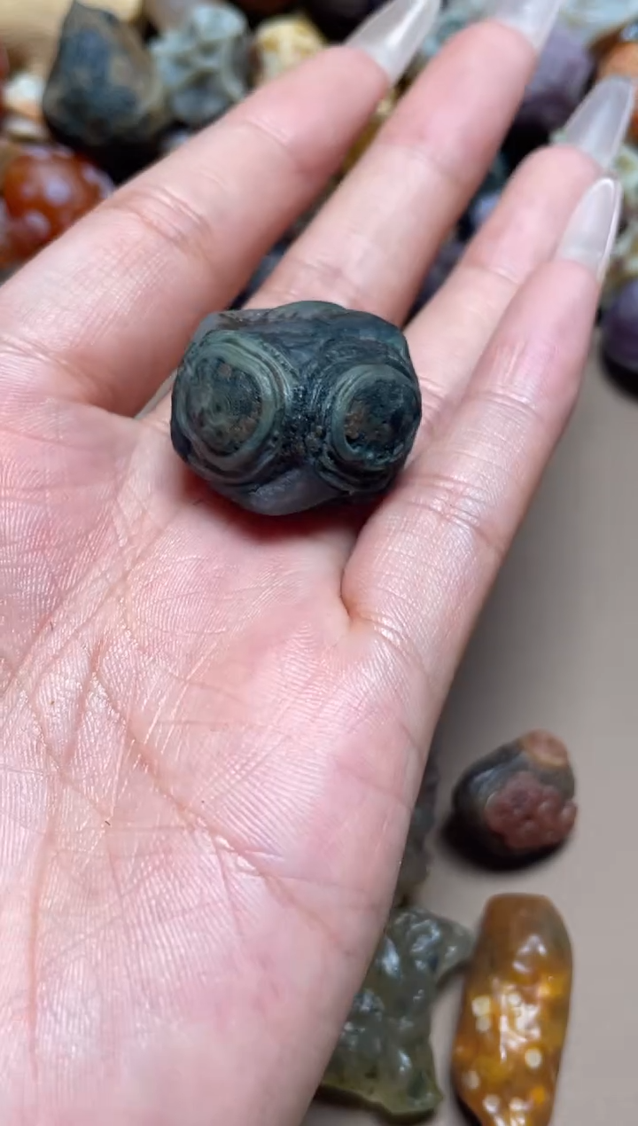 石材阿拉善眼睛石1
